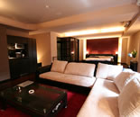 [�����N�摜] �R�ƌk���ɕ����ꂽ�I�V���C�̏h ���ȉ���z�e���e��