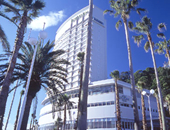 �M�C��y���z�e��