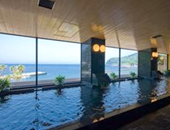 �ɂ��€�̏h������