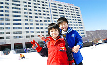 �G���[���O�����f�B�A�z�㒆��