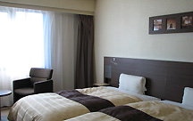 �ɐ��V�e�B�z�e���A�l�b�N�X