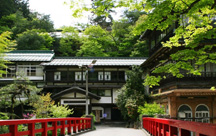 四万温泉 積善館 佳松亭・山荘