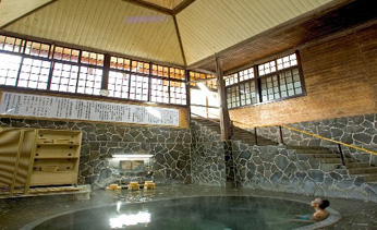 鉛温泉 藤三旅館