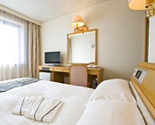 �����W�[���z�e���@����