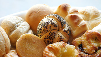 �z�e������D�y