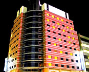 ���m�p�V�t�B�b�N�z�e��