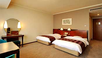 ���[�K���C�����z�e���L��