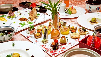 箱根湯本温泉 ホテル マイユクール祥月