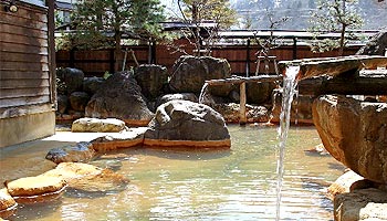 �����ف@������������̏h