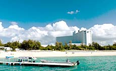 沖縄残波岬ロイヤルホテル