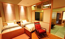 �F������@�C�F�E���̏h�@����