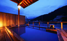 �ˑq��R�c����@������