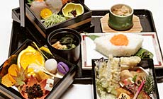 ����}�z�e��