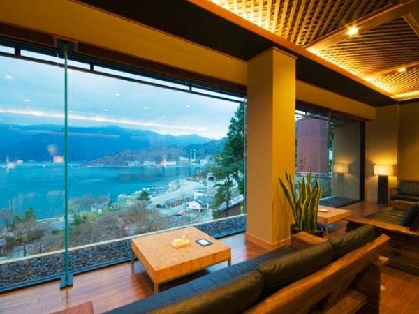 富士河口湖温泉　時悠々楽游